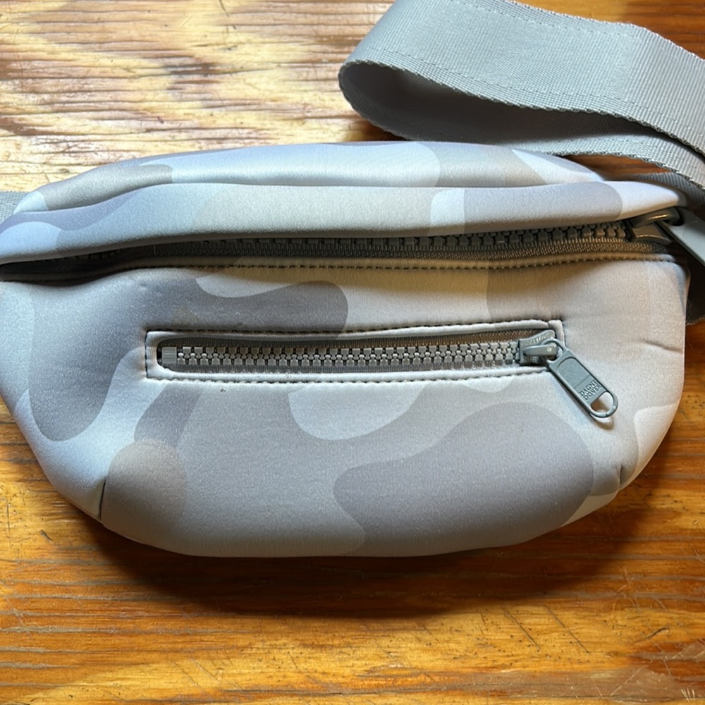Dagne dover waist bag